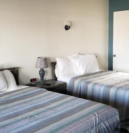 The State Inn Pullman Bagian luar foto