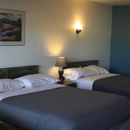 The State Inn Pullman Bagian luar foto